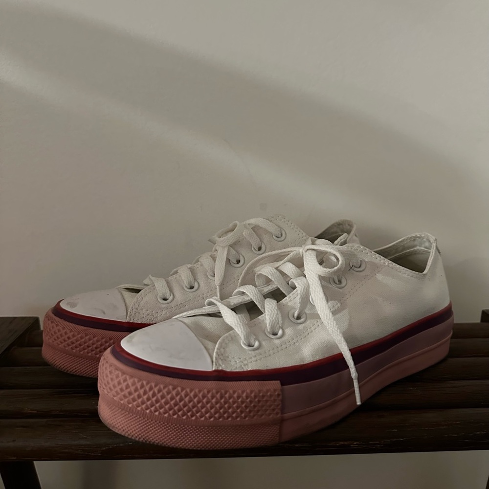 White and Pink Converse platform Sneakers